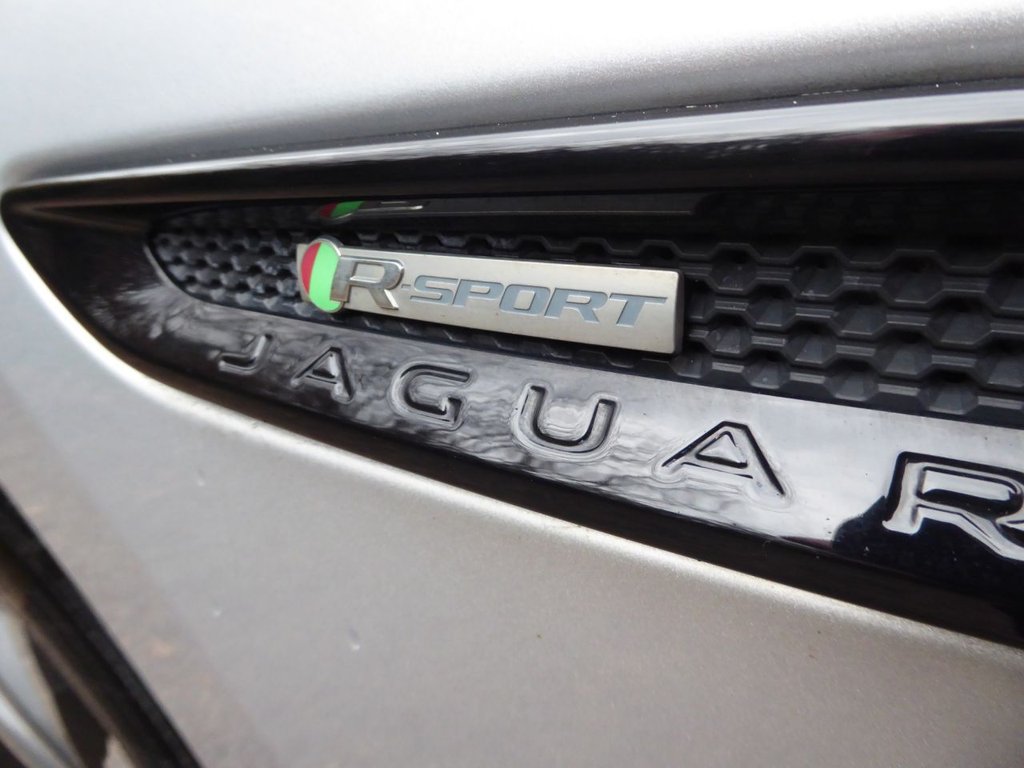 Used Jaguar F-Pace 2018 for sale - 76962440: Photo 19