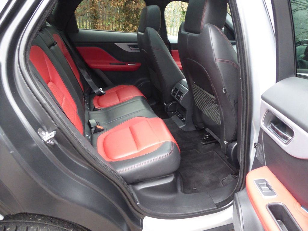 Used Jaguar F-Pace 2018 for sale - 76962440: Photo 20