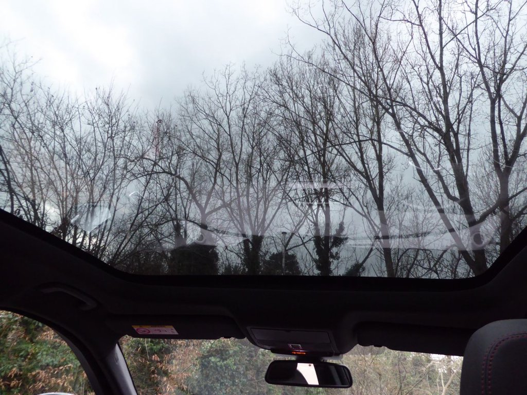 Used Jaguar F-Pace 2018 for sale - 76962440: Photo 26