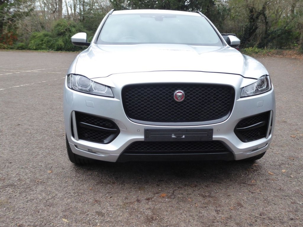 Used Jaguar F-Pace 2018 for sale - 76962440: Photo 5