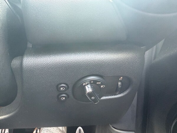 Used MINI Hatch 2017 for sale - 75631173: Photo 31