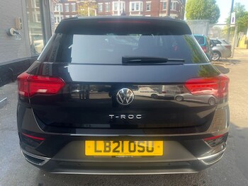 Used Volkswagen T-Roc 2021 for sale - 74529356: Photo