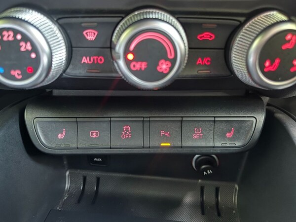 Used Audi A1 2014 for sale - 74917174: Photo 24
