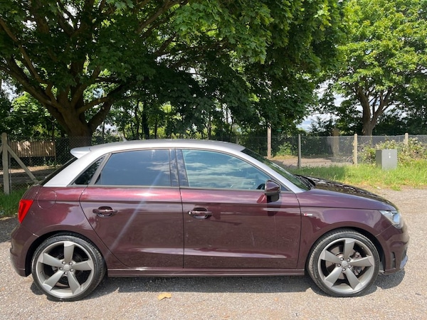 Used Audi A1 2014 for sale - 74917174: Photo 2