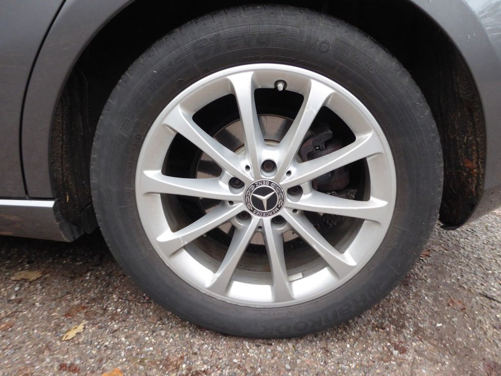 Used Mercedes-Benz A-Class 2018 for sale - 76900777: Photo 4