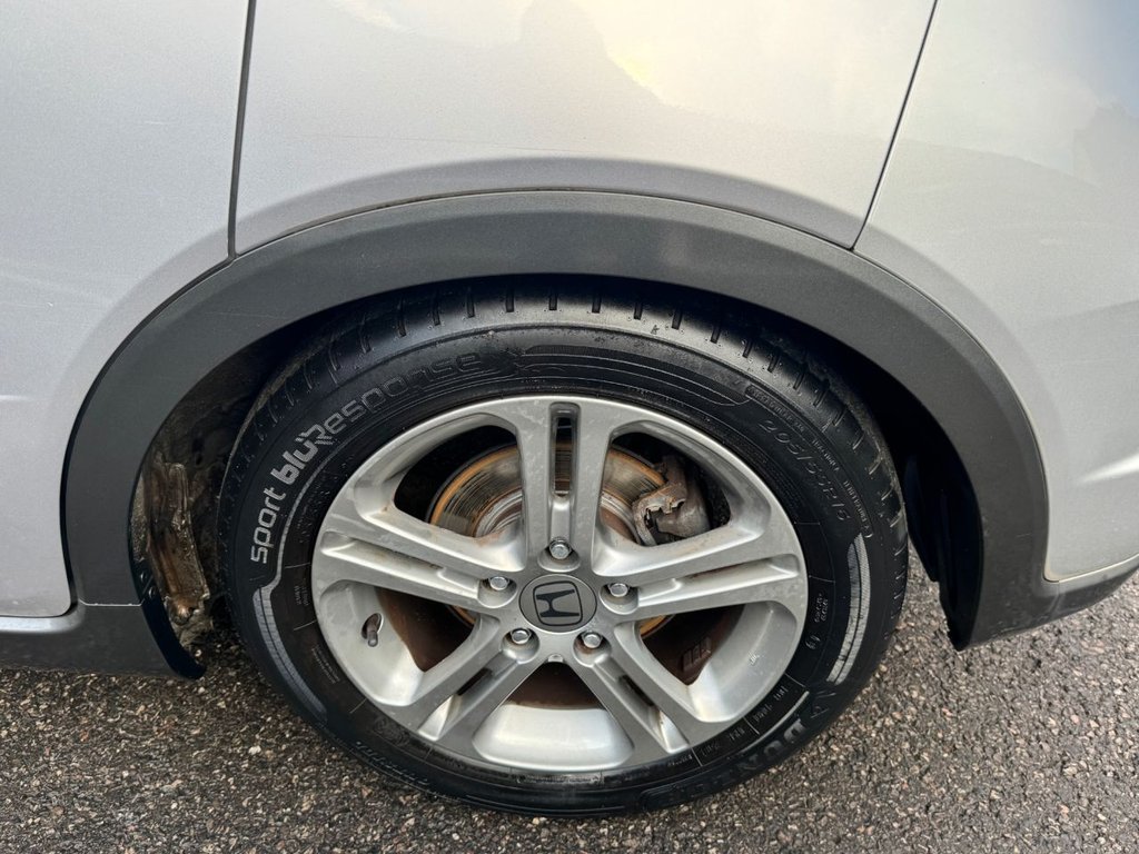 Used Honda Civic 2011 for sale - 76520552: Photo 10