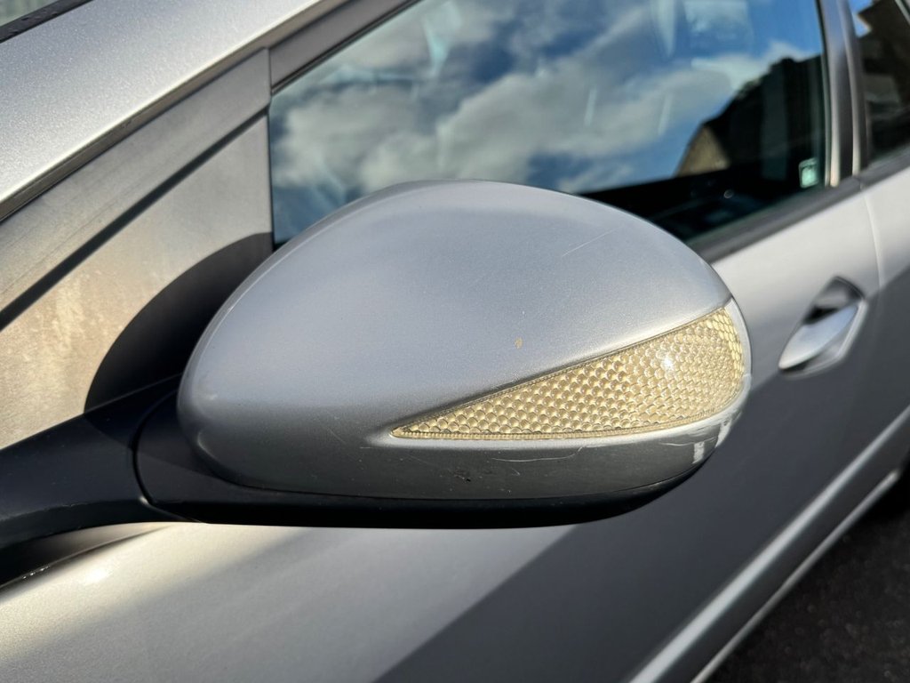 Used Honda Civic 2011 for sale - 76520552: Photo 12