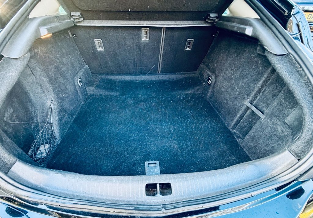 Used Vauxhall Insignia 2017 for sale - 77355733: Photo 27