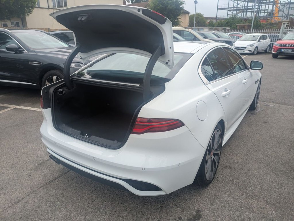 Used Jaguar XE 2018 for sale - 74833318: Photo 10