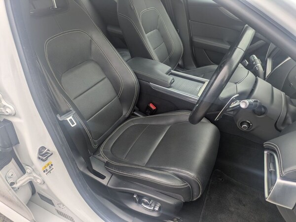 Used Jaguar XE 2018 for sale - 74833318: Photo 13