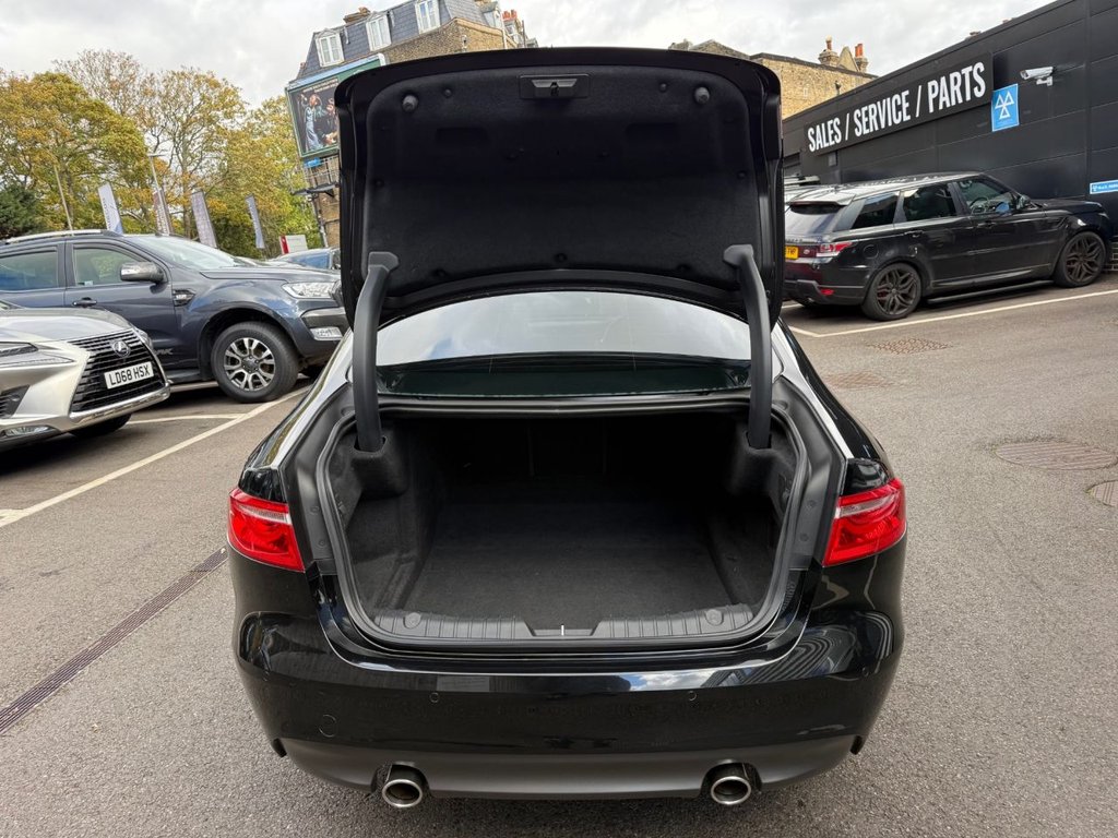 Used Jaguar XF 2018 for sale - 76376072: Photo 12
