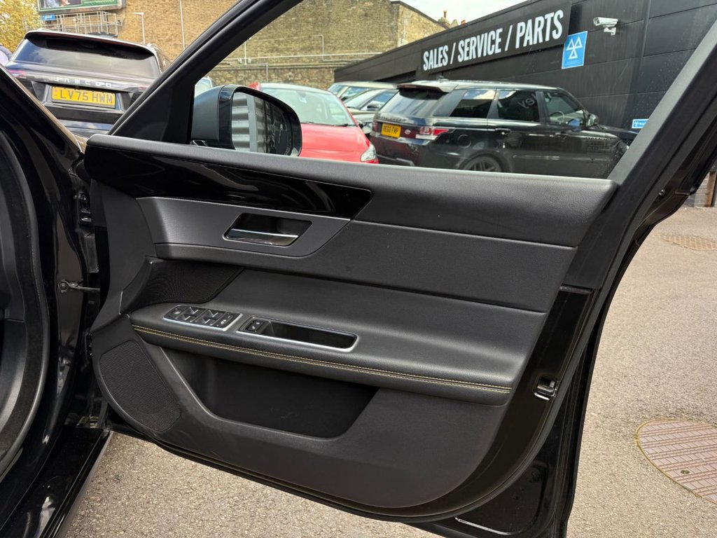 Used Jaguar XF 2018 for sale - 76376072: Photo 14