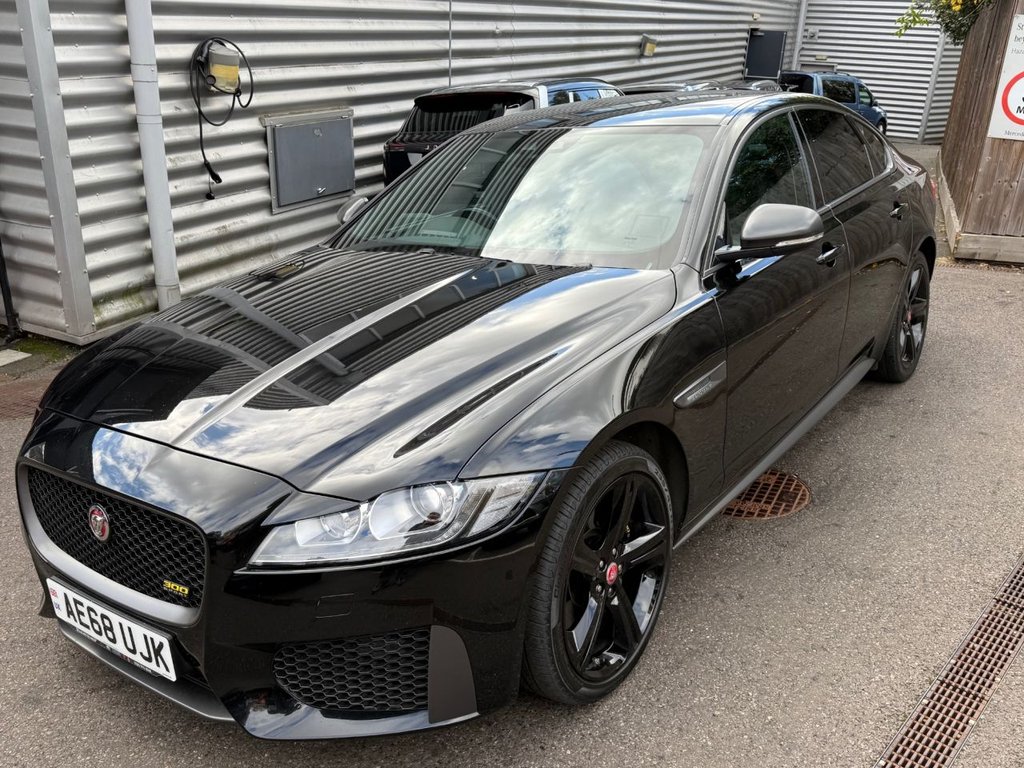 Used Jaguar XF 2018 for sale - 76376072: Photo 3