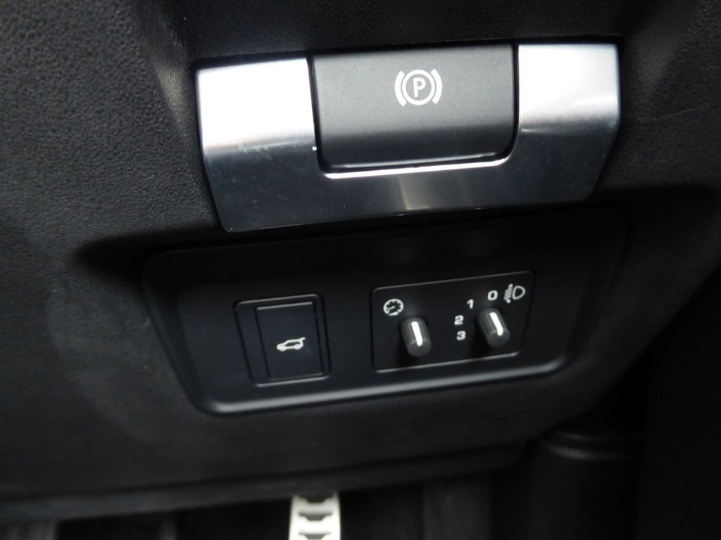 Used Land Rover Discovery Sport 2021 for sale - 78181426: Photo 29