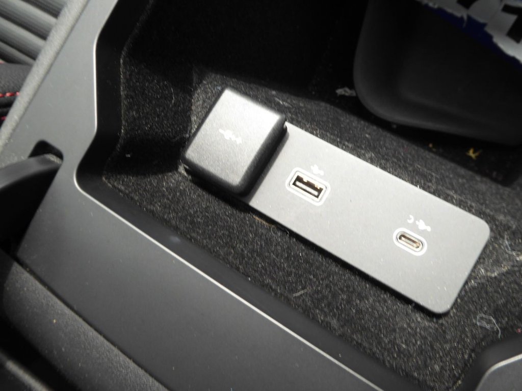 Used Land Rover Discovery Sport 2021 for sale - 78181426: Photo 36