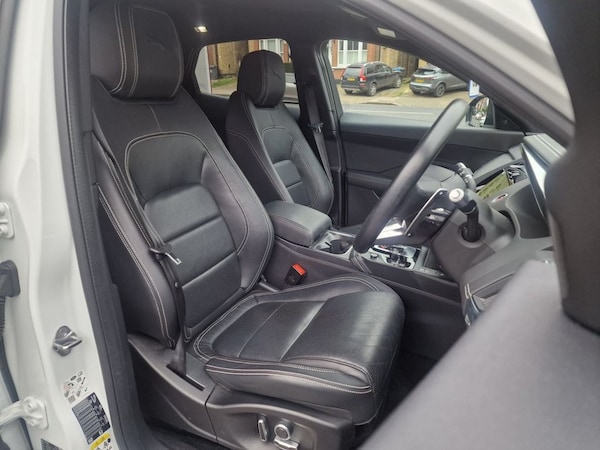 Used Jaguar E-Pace 2022 for sale - 72910921: Photo 11