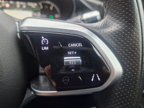 Used Jaguar E-Pace 2022 for sale - 72910921: Photo 17