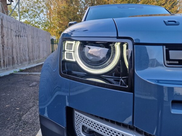Used Land Rover Defender 2021 for sale - 72042906: Photo 11