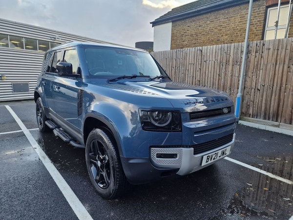 Used Land Rover Defender 2021 for sale - 72042906: Photo 1