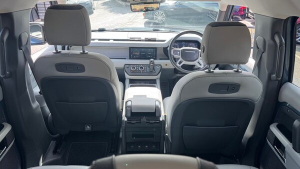 Used Land Rover Defender 2021 for sale - 72042906: Photo 23