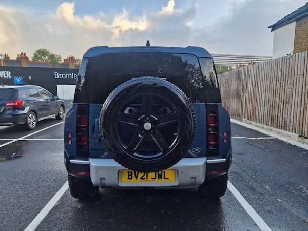 Used Land Rover Defender 2021 for sale - 72042906: Photo 4