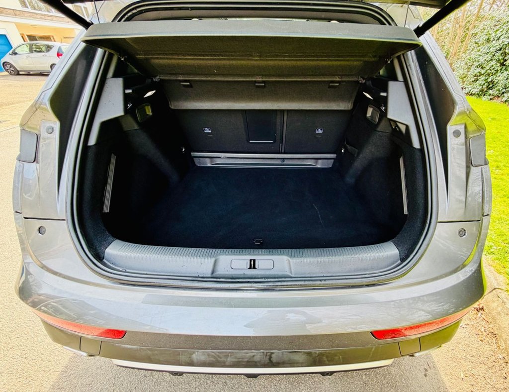 Used DS Automobiles DS 7 Crossback 2018 for sale - 77967410: Photo 10