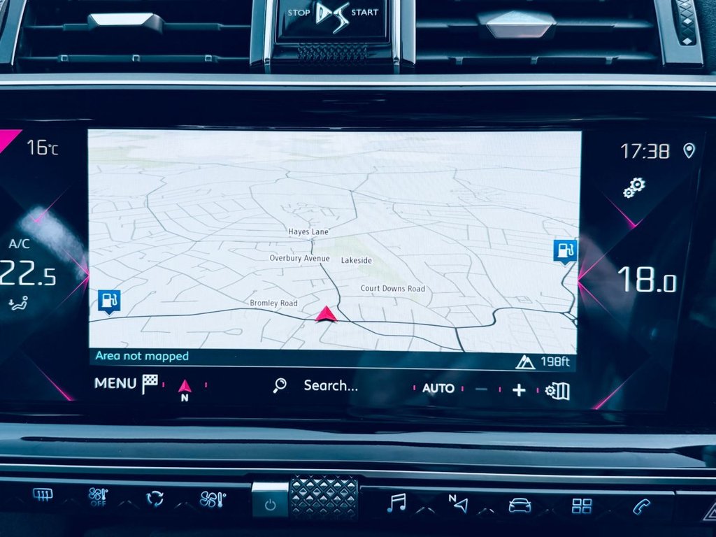 Used DS Automobiles DS 7 Crossback 2018 for sale - 77967410: Photo 29