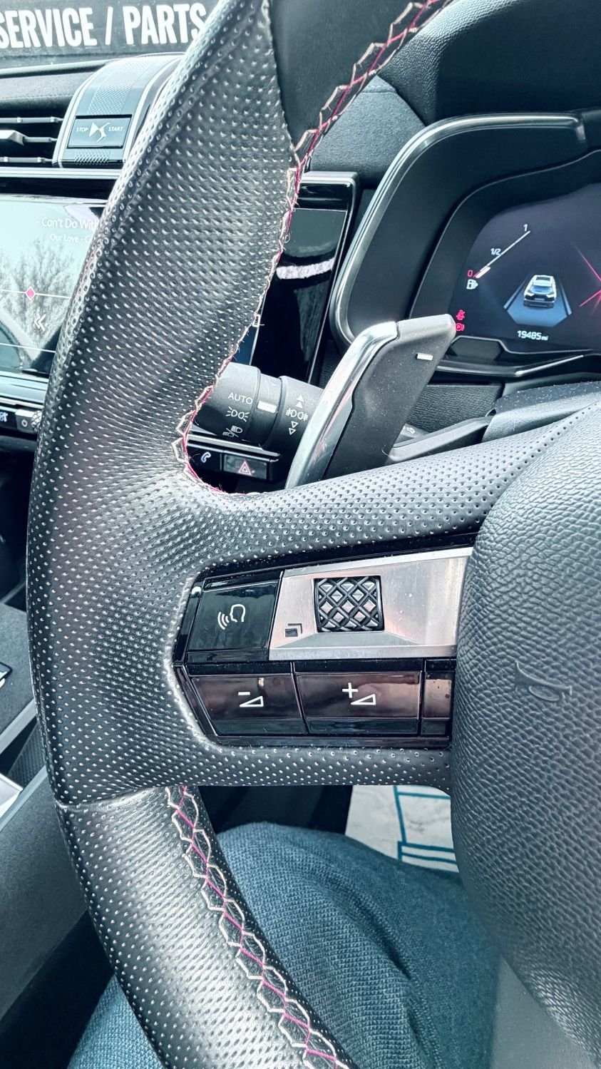 Used DS Automobiles DS 7 Crossback 2018 for sale - 77967410: Photo 31