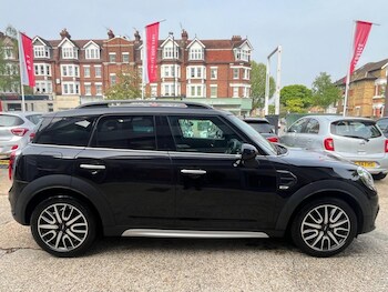 Used MINI Countryman 2019 for sale - 74488360: Photo