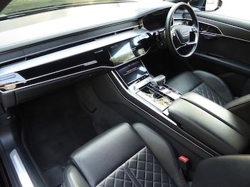 Used Audi A8 2019 for sale - 78330999: Photo