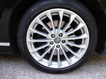 Used Audi A8 2019 for sale - 78330999: Photo