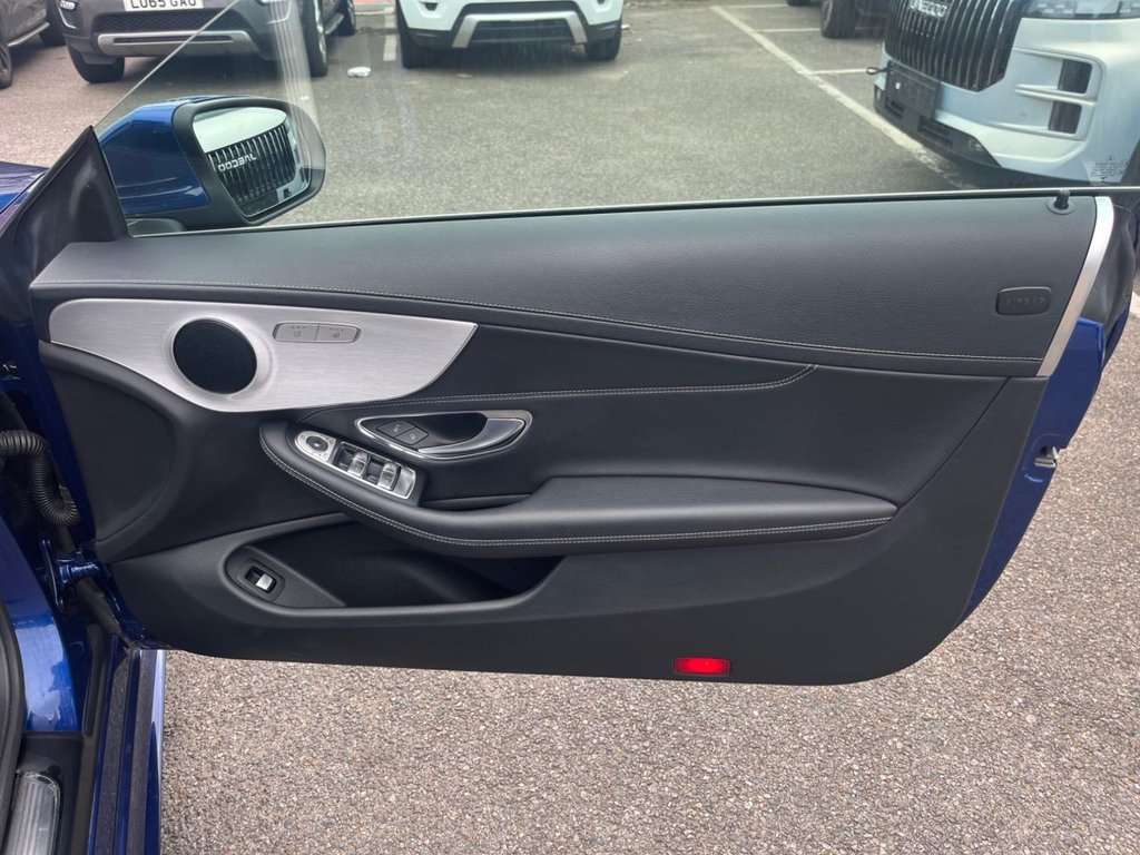 Used Mercedes-Benz C Class 2019 for sale - 76038700: Photo 10