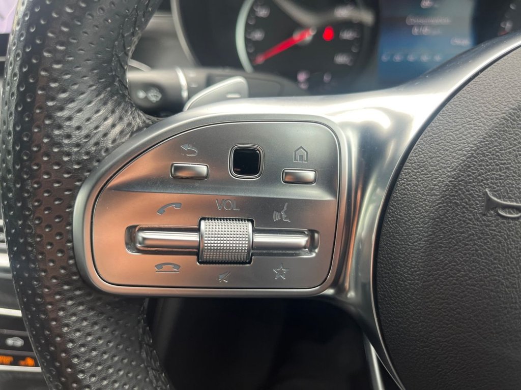 Used Mercedes-Benz C Class 2019 for sale - 76038700: Photo 26