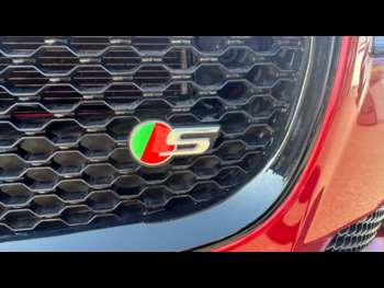 Used Jaguar XF 2019 for sale - 74675519: Photo
