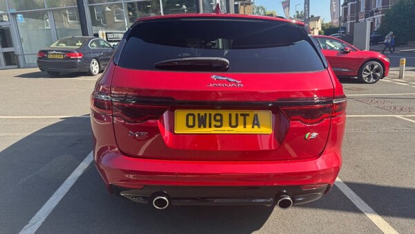 Used Jaguar XF 2019 for sale - 74675519: Photo 7