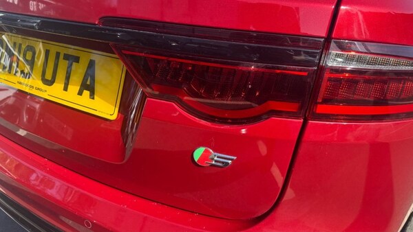 Used Jaguar XF 2019 for sale - 74675519: Photo 9