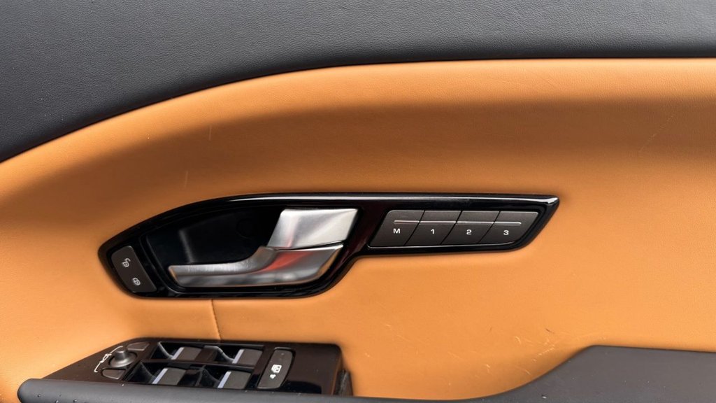 Used Land Rover Range Rover Evoque 2017 for sale - 77748383: Photo 14