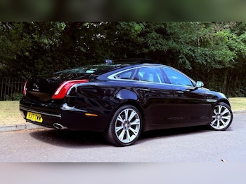 Used Jaguar XJ 2017 for sale - 79221420: Photo