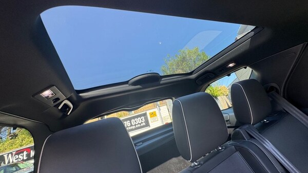 Used Land Rover Discovery 2021 for sale - 74621545: Photo 44
