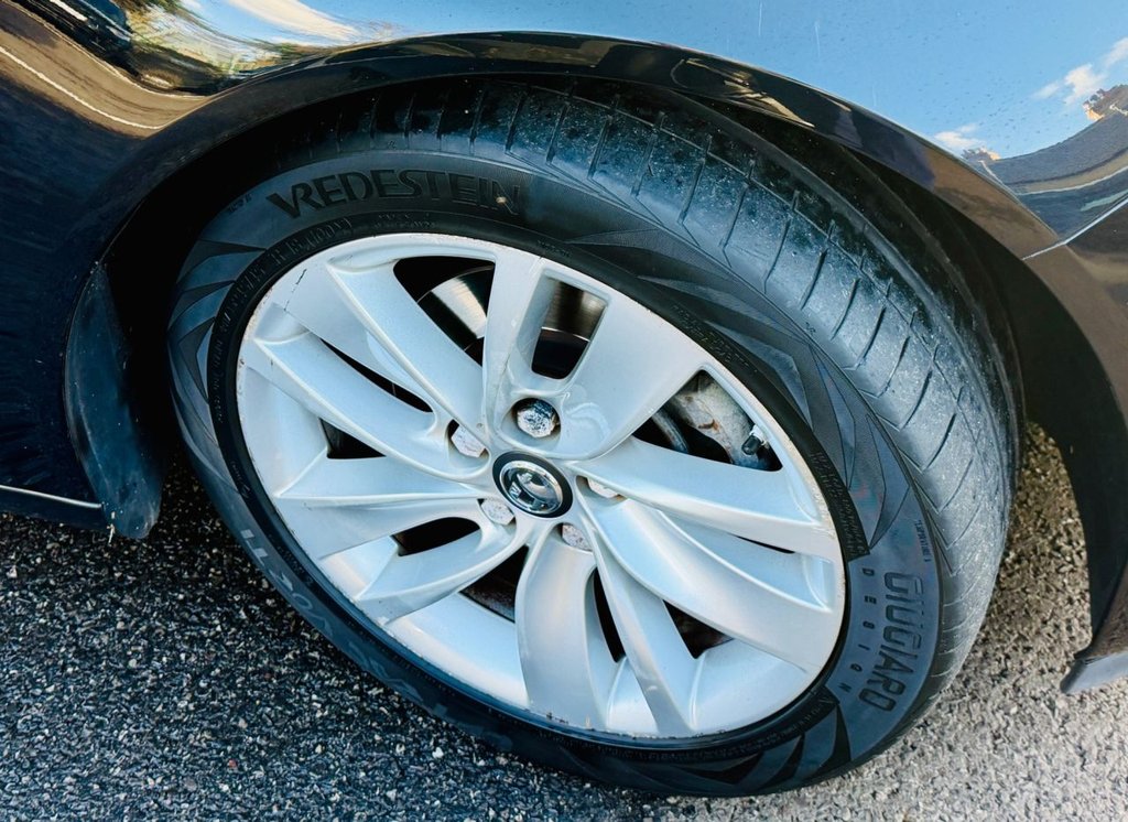 Used Vauxhall Insignia 2017 for sale - 76740689: Photo 7