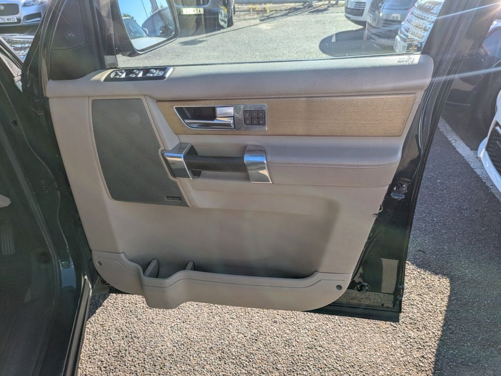 Used Land Rover Discovery 4 2012 for sale - 75359515: Photo 11