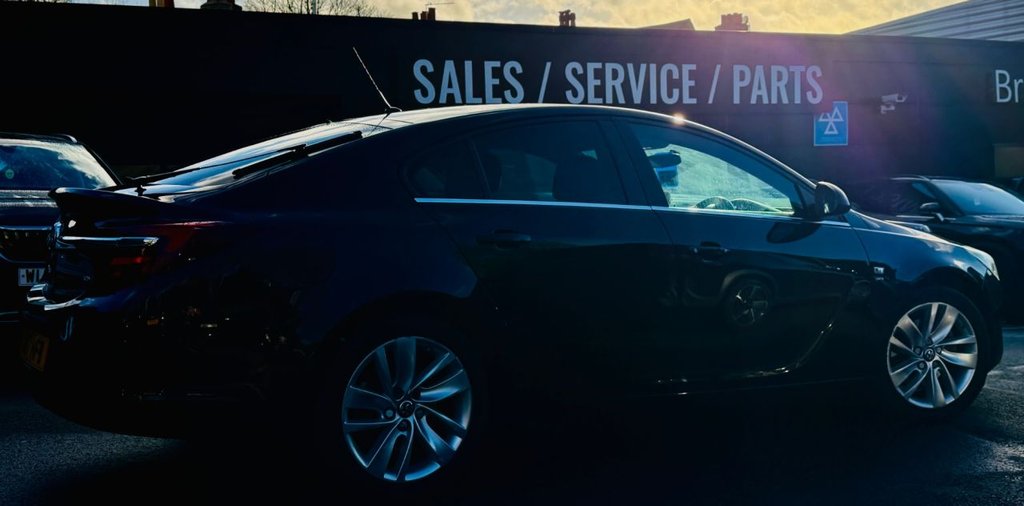 Used Vauxhall Insignia 2017 for sale - 77133026: Photo 6