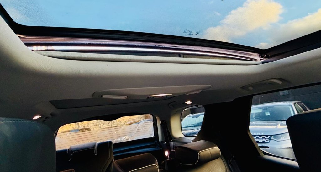 Used Land Rover Discovery 2017 for sale - 76848307: Photo 15