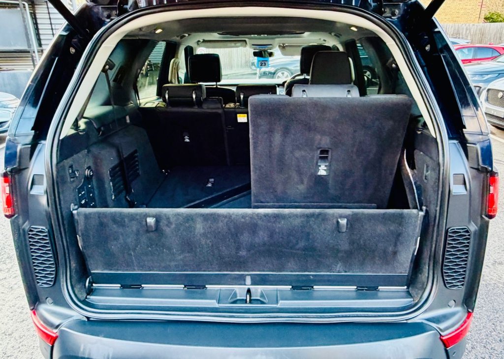 Used Land Rover Discovery 2017 for sale - 76848307: Photo 29