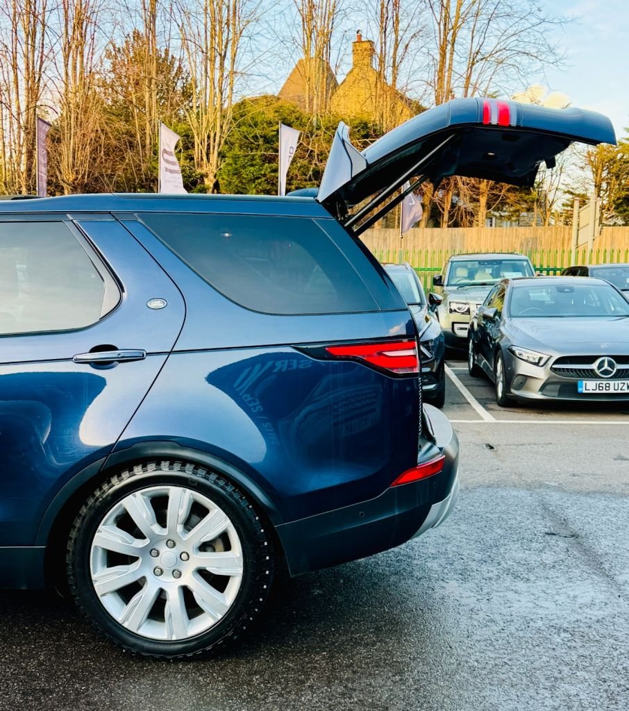 Used Land Rover Discovery 2017 for sale - 76848307: Photo 37