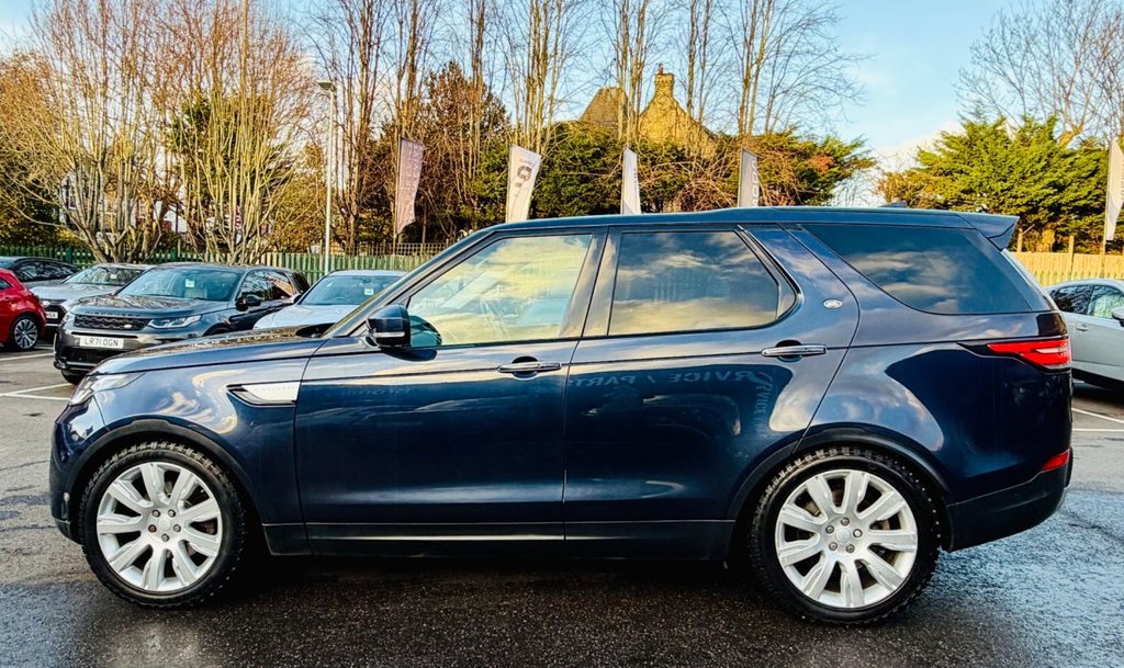 Used Land Rover Discovery 2017 for sale - 76848307: Photo 8