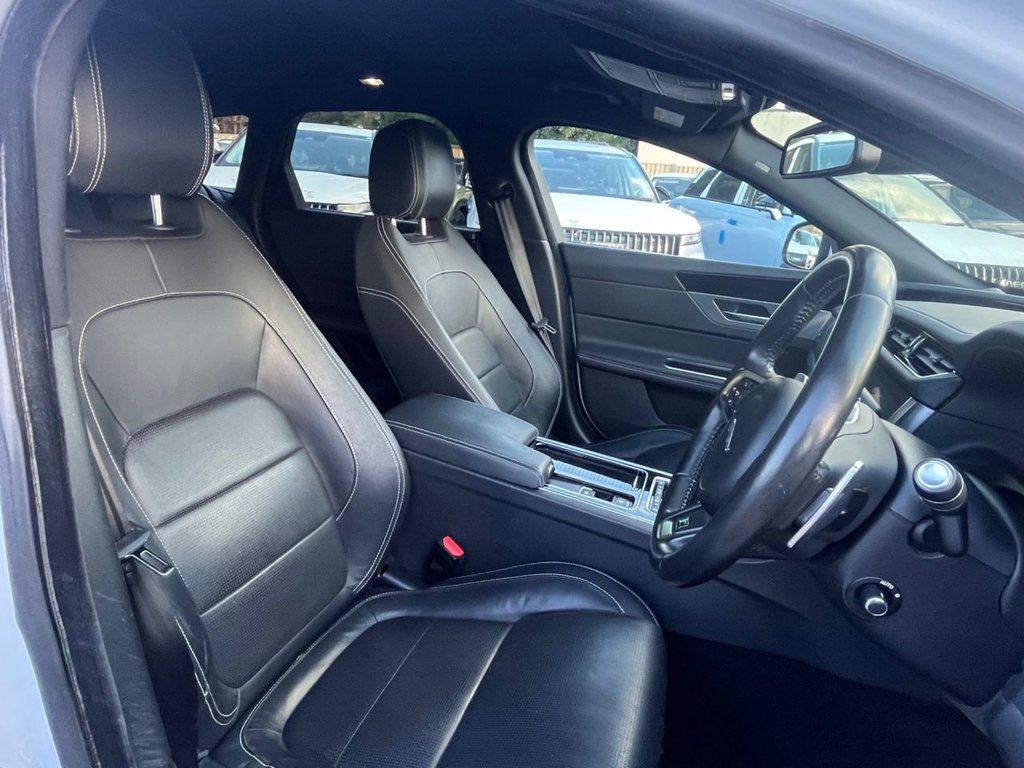 Used Jaguar XF 2021 for sale - 76039767: Photo 15