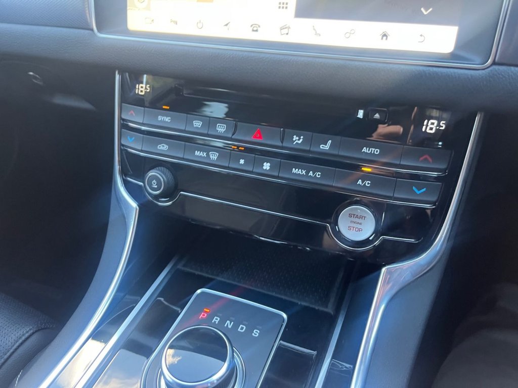 Used Jaguar XF 2021 for sale - 76039767: Photo 24