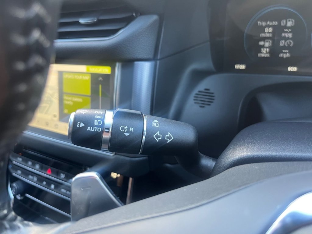 Used Jaguar XF 2021 for sale - 76039767: Photo 31