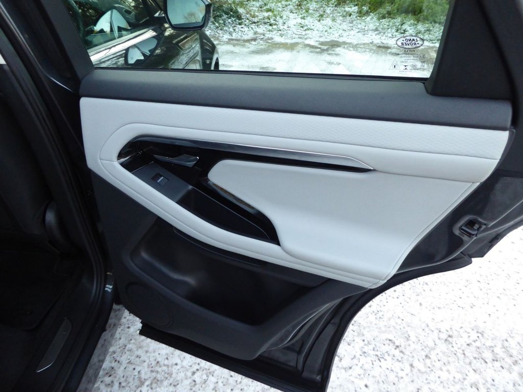Used Land Rover Range Rover Evoque 2022 for sale - 77111297: Photo 15